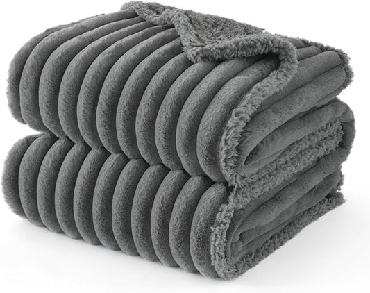 Bedsure ComfyFleece™ Waterproof Dog Blankets by BEDSURE