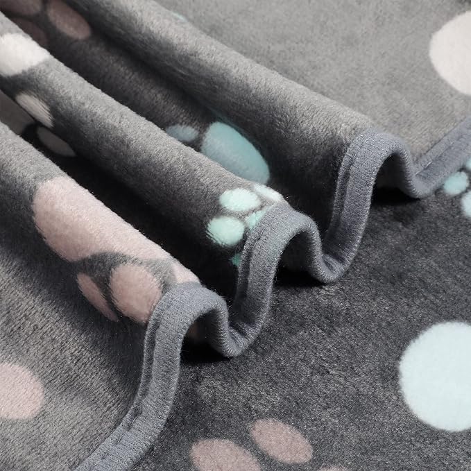 Tegeme 12 Pcs Pet Blankets Soft Fluffy Fleece Dog Cat Warm Paw Print Pattern - Image 4