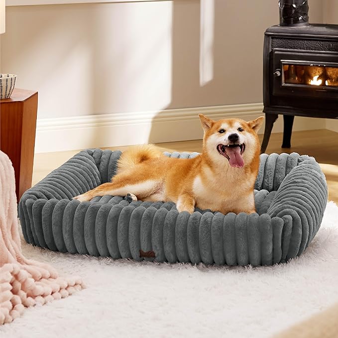 Bedsure ComfyFleece™ Cute Dog Bed by BEDSURE