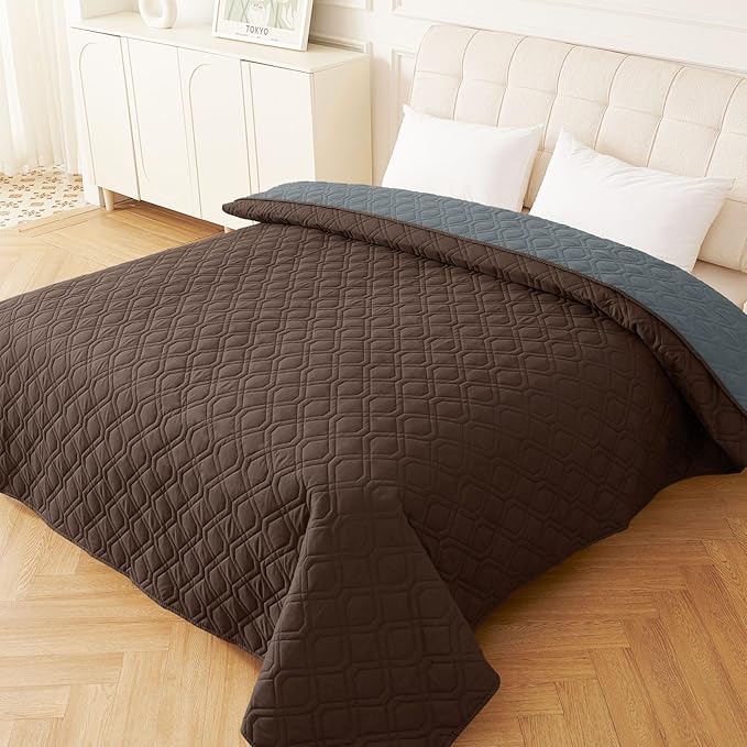 hyha Waterproof Dog Bed Blanket, Soft Pet Blankets, Waterproof Couch Cover - Image 8