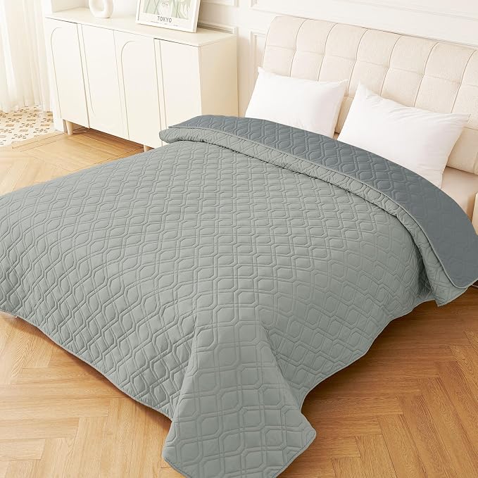 hyha Waterproof Dog Bed Blanket, Soft Pet Blankets, Waterproof Couch Cover - Image 8