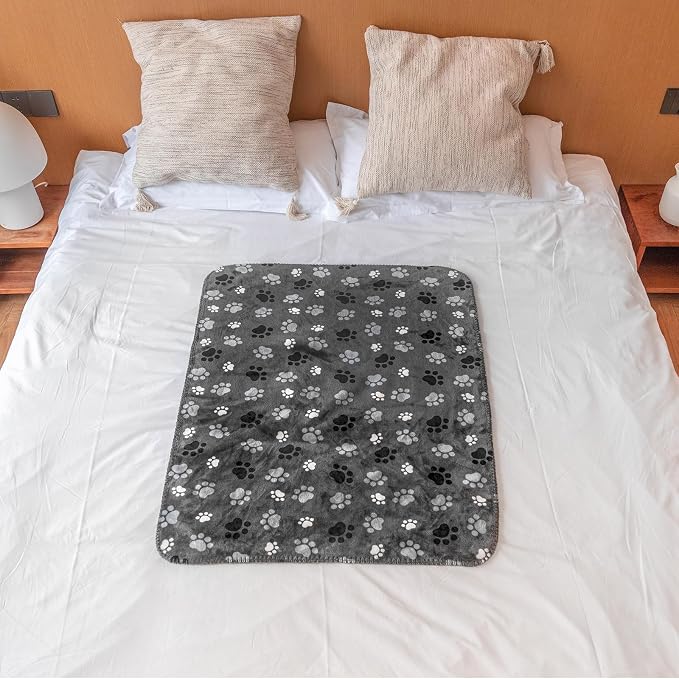 Waterproof Pet Blanket Dog Blankets, Pattern Printing Super Soft Warm Fluffy - Image 4