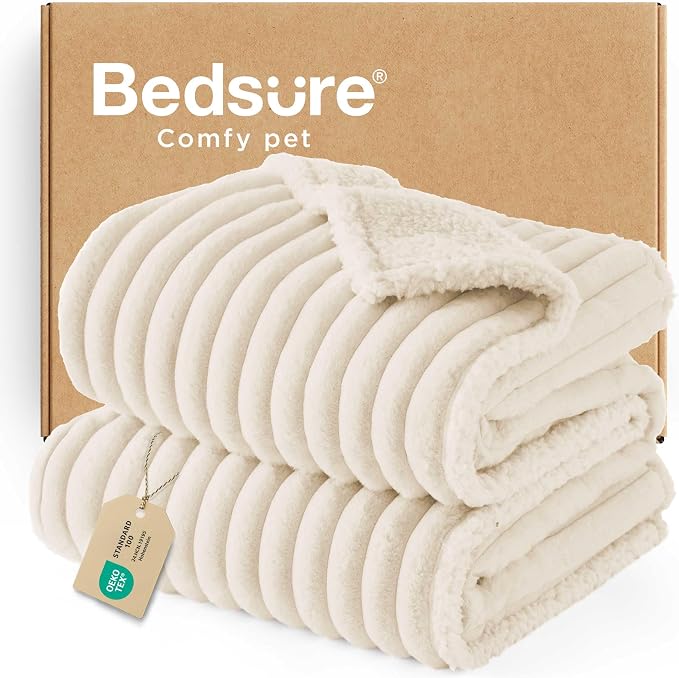 Bedsure ComfyFleece™ Waterproof Dog Blankets by BEDSURE