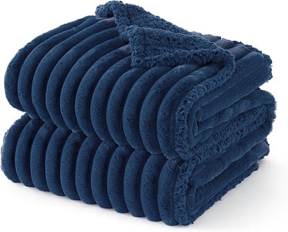 Bedsure ComfyFleece™ Waterproof Dog Blankets by BEDSURE