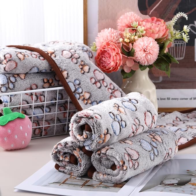 Chumia 40 Pcs Blankets Soft Fluffy Fleece Washable Pet Dog Sleep mat Paw Print - Image 4