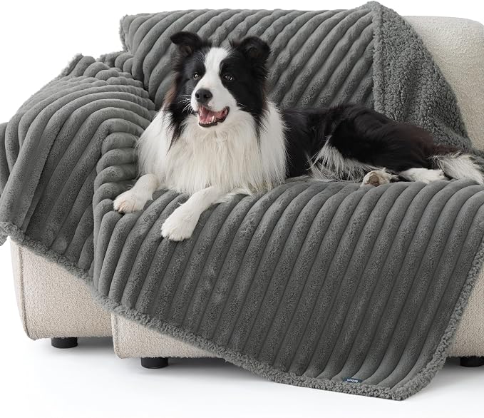 Bedsure ComfyFleece™ Waterproof Dog Blankets - Image 8