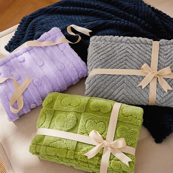 Bedsure Dog Blanket for Small Dogs Washable - Image 8
