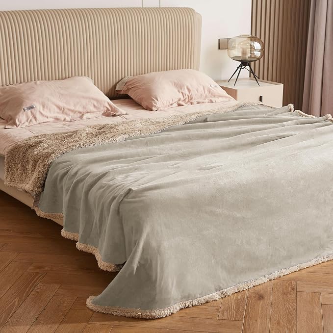 Kritter Planet Waterproof Bed Blanket by KritterPlanet