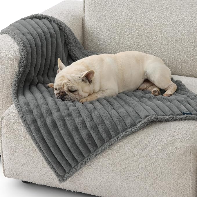 Bedsure ComfyFleece™ Waterproof Dog Blankets - Image 9