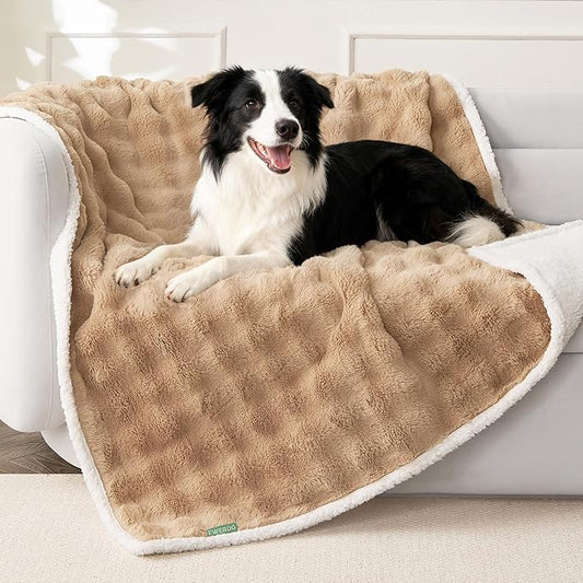 Soft Cozy Waterproof Dog Blanket by Fwerdg