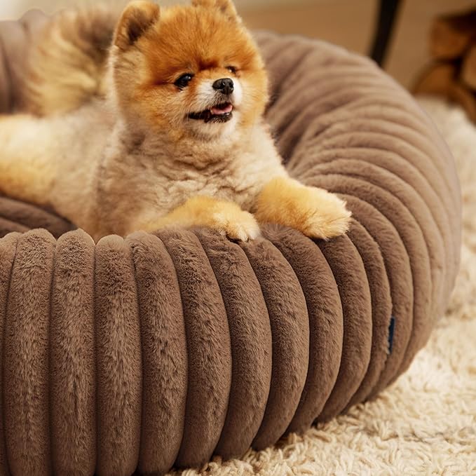 Bedsure ComfyFleece™ Donut Small Dog Bed - Image 7