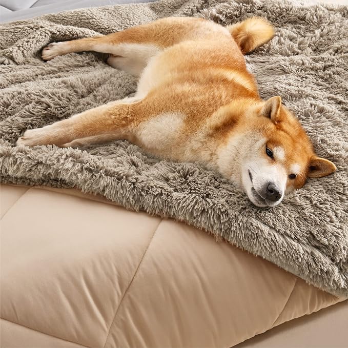 Bedsure Waterproof Dog Blankets - Image 4