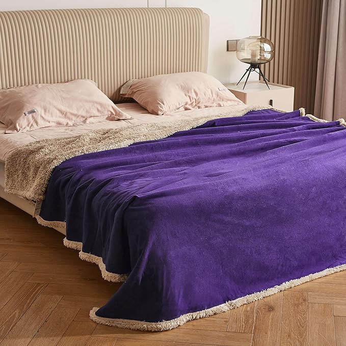 Kritter Planet Waterproof Bed Blanket - Image 5