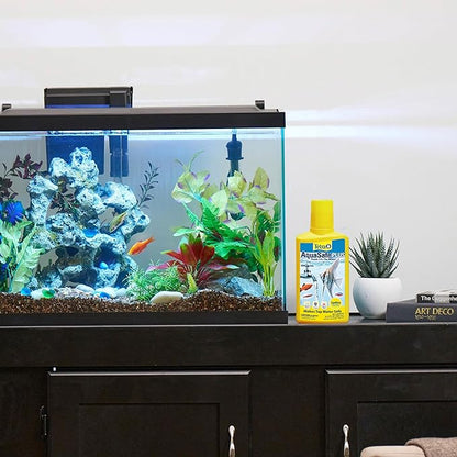 Tetra AquaSafe Plus, Aquarium Water Conditioner And Dechlorinator, 33.8 Ounces - Image 2