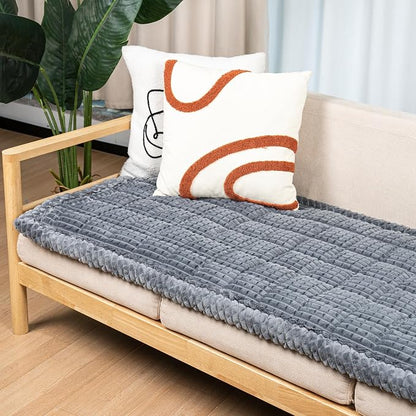 Washable Dog Couch Cover Protector, Non Slip Dog Bed Mat Machine Washable Large by FlyingPaws