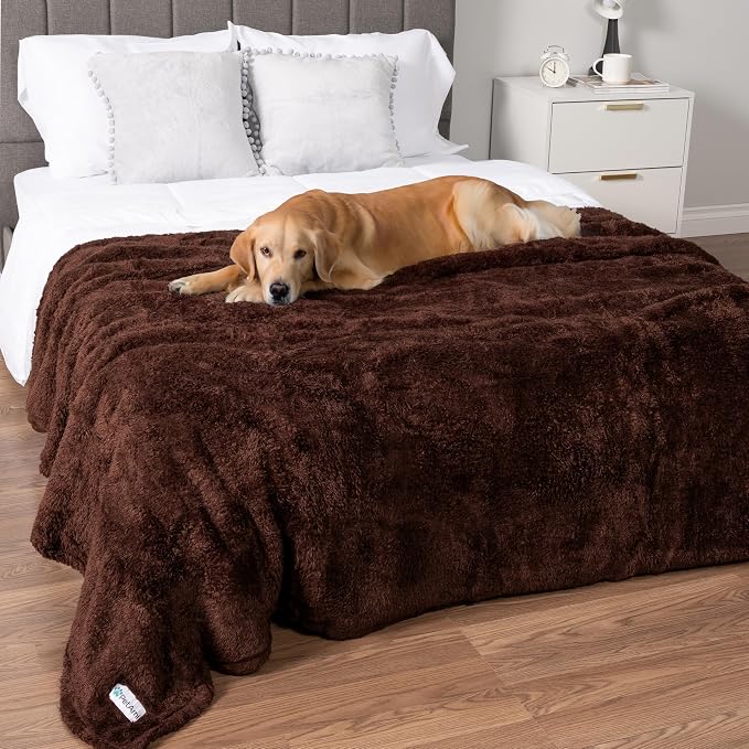 PetAmi Fluffy Waterproof Dog Blanket - Image 5