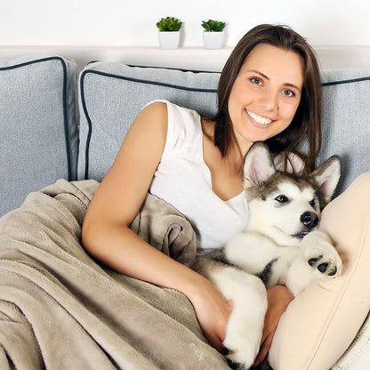 Waterproof Blanket for Dogs and Cats - Image 5