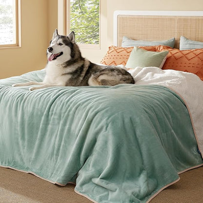 Bedsure Waterproof Blanket for Bed by BEDSURE