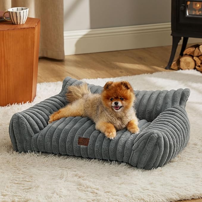 Bedsure ComfyFleece™ Cute Cat Couch by BEDSURE