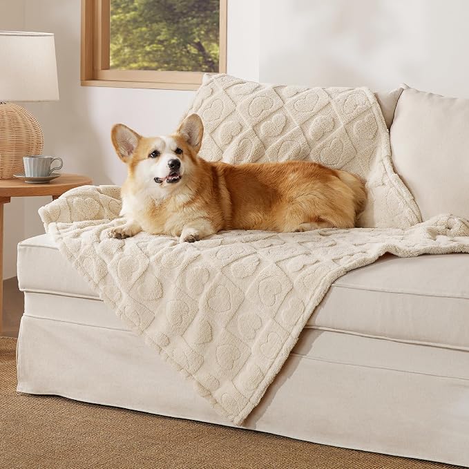 Bedsure Dog Blankets for Large Dogs Washable by BEDSURE