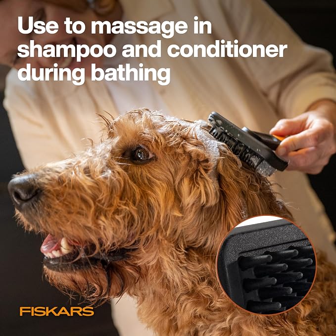 Fiskars Pet, Cat and Dog Brush, Fine Bristles & SoftGrip Handle - Image 4