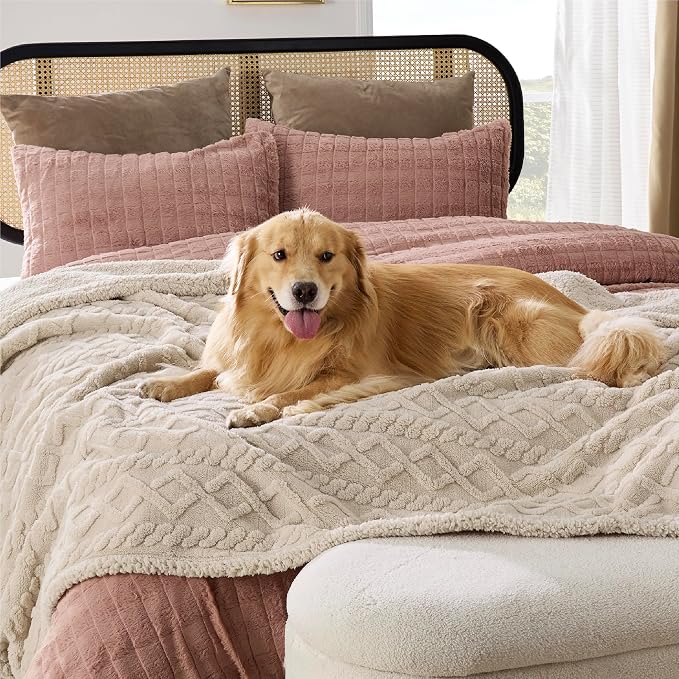 Bedsure Waterproof Dog Blankets - Image 5