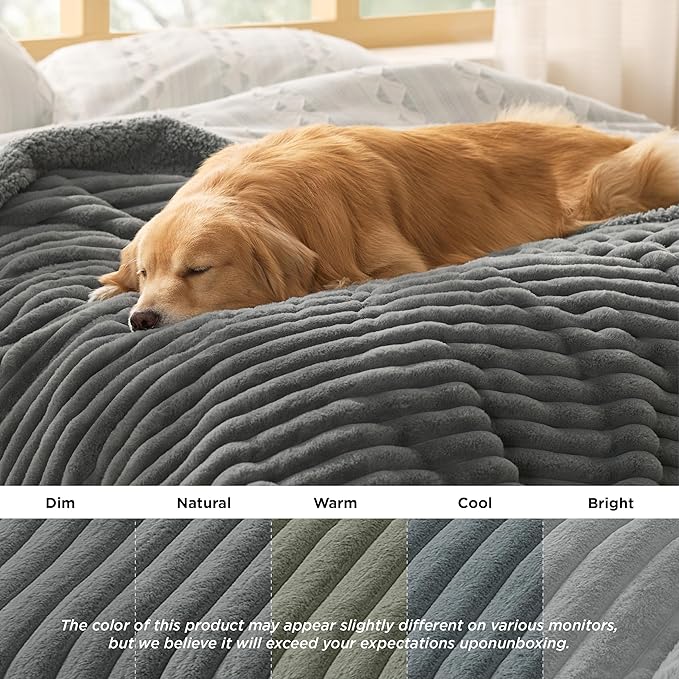 Bedsure ComfyFleece™ Waterproof Dog Blankets - Image 5