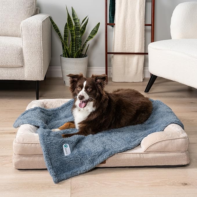 PetAmi Fluffy Waterproof Dog Blanket - Image 3